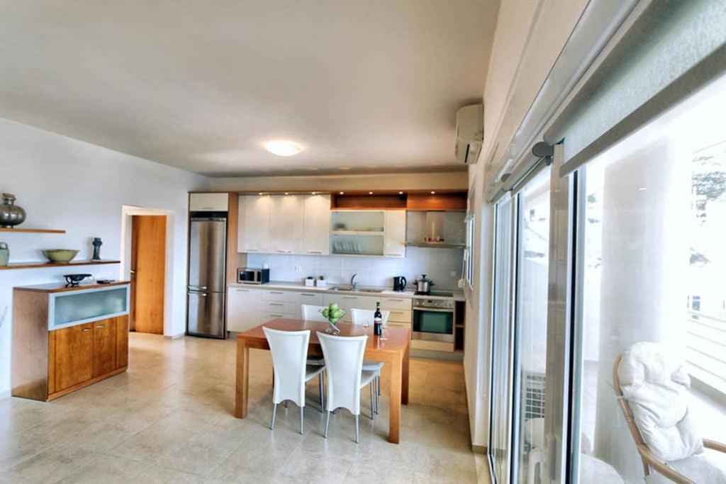 Eleni Sea View Luxury Apartment In Mades Ligaria  Bagian luar foto